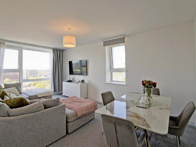 Flat for sale in Belsize Park, Primrose Hill