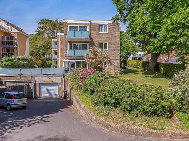 Flat for sale in Canford Cliffs, Isle Of Man