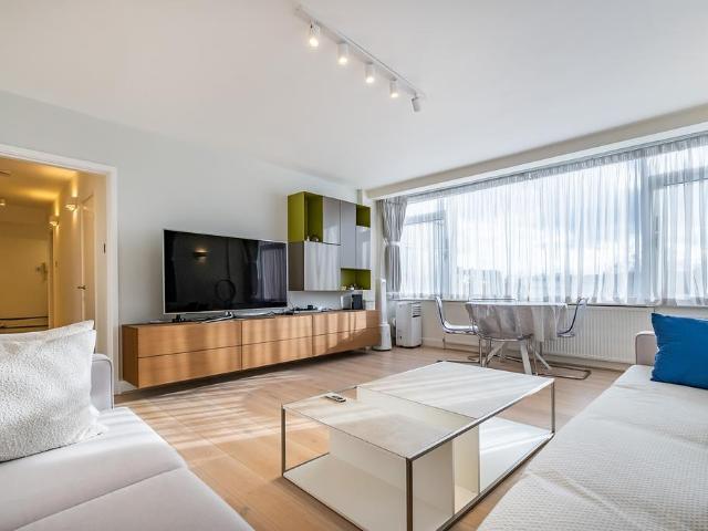 Flat for sale in South Kensington, Isle Of Man