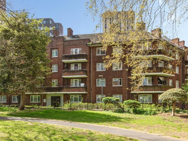Flat for sale in Old Market, Feckenham