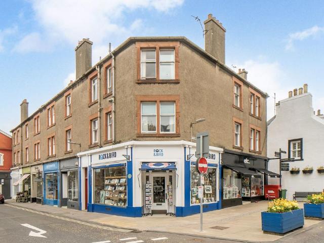 Flat for sale in North Berwick, Scotland