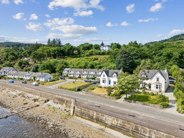 Flat for sale in Auchenlochan, Tighnabruaich