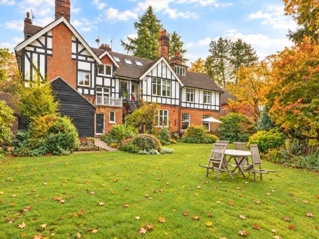 Flat for sale in Beacon Hill, Waverley