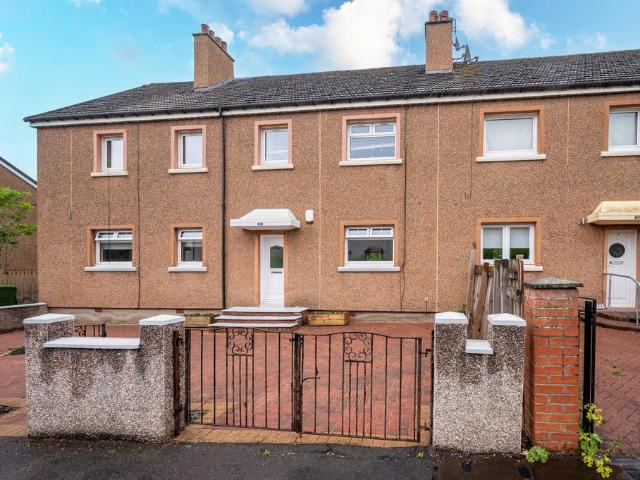 Flat for sale in High Balornock, Barmulloch