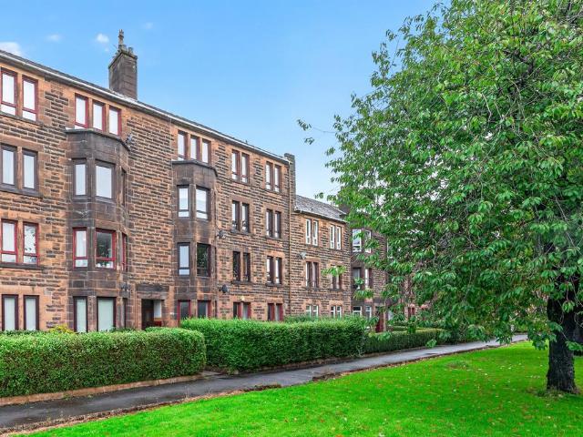Flat for sale in Claythorn, Glasgow