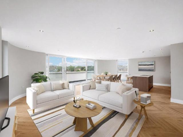 Flat for sale in London Borough of Lambeth, Greater London