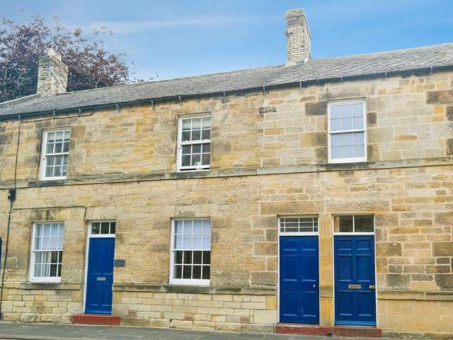 Flat for sale in Warkworth