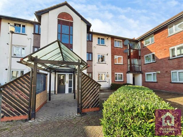 Flat for sale in Eccles, Salford