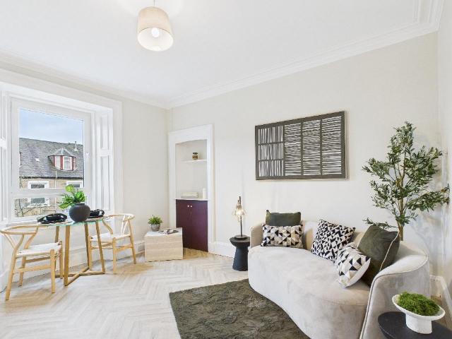 Flat for sale in Ashkirk, Scotland