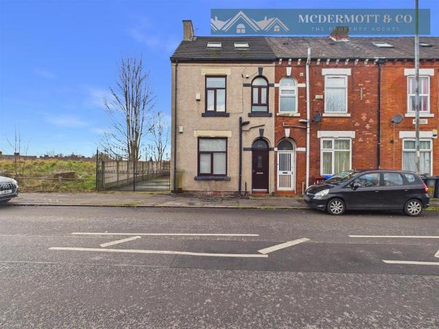 Flat for sale in Georgia, Greater Manchester