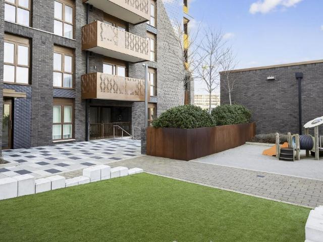 Flat for sale in Isle Of Man