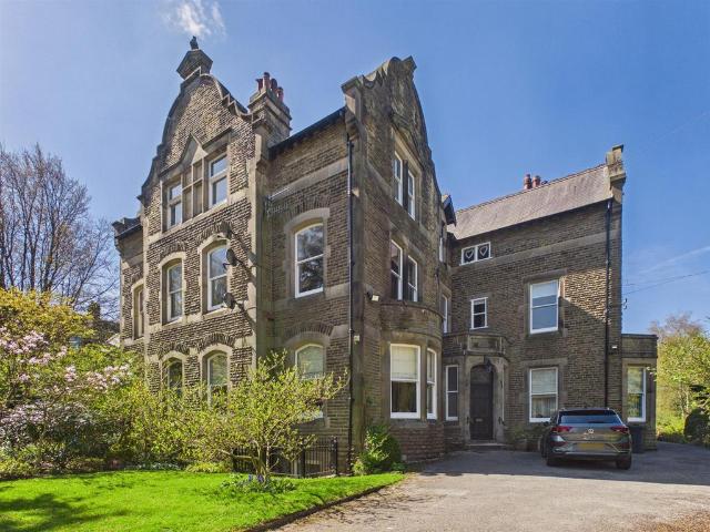 Flat for sale in Charlesworth, East Midlands