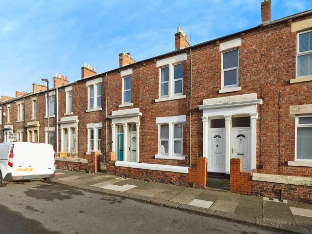 Flat for sale in Chirton, North Shields
