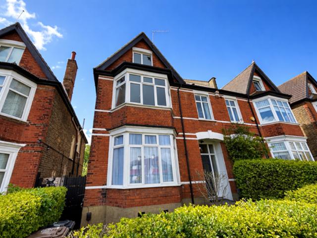 Flat for sale in London Borough of Lewisham, Greater London