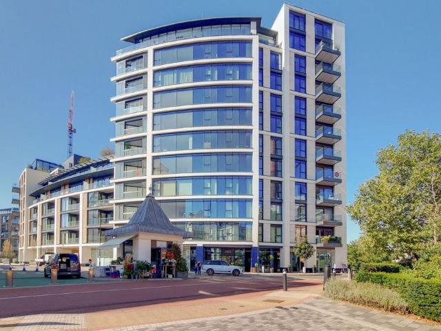 Flat for sale in Sands End, Greater London