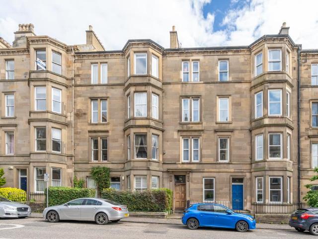 Flat for sale in Merchiston, Scotland