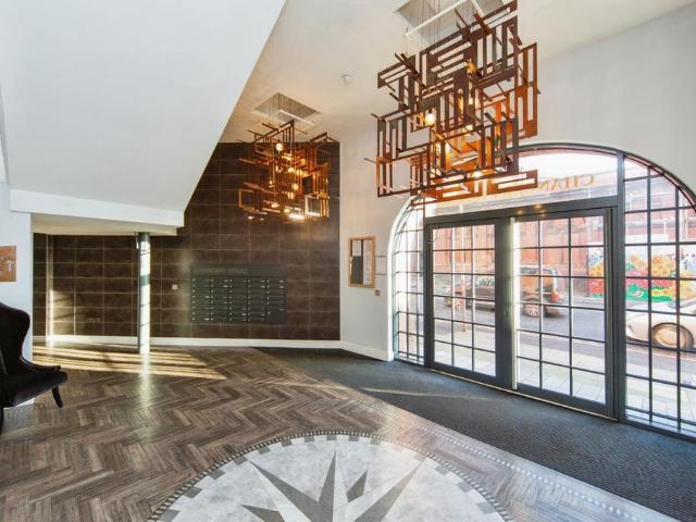 Flat for sale in Ropewalks, Calderstones