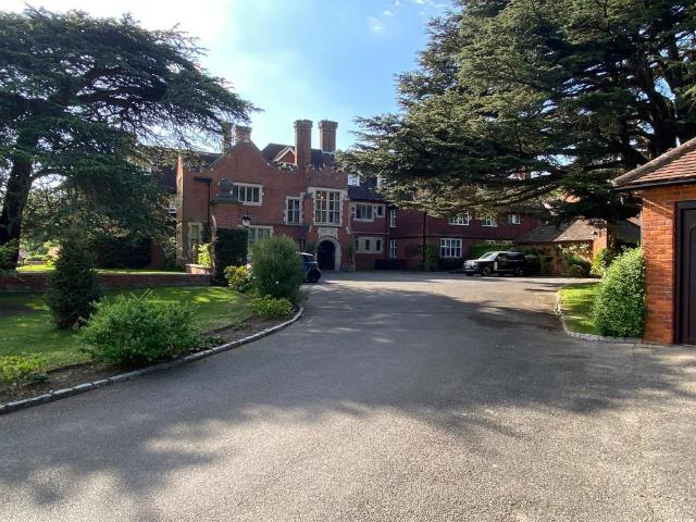 Flat for sale in Swallow, Buckinghamshire