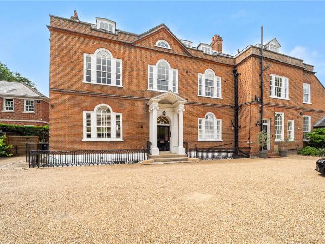 Flat for sale in Chislehurst, Greater London