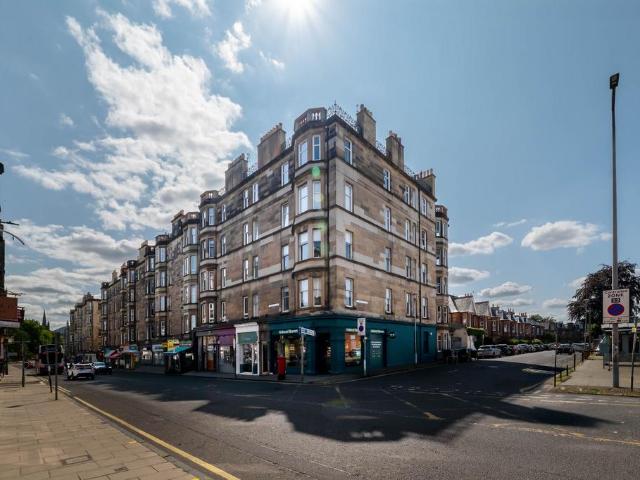Flat for sale in Morningside, Scotland