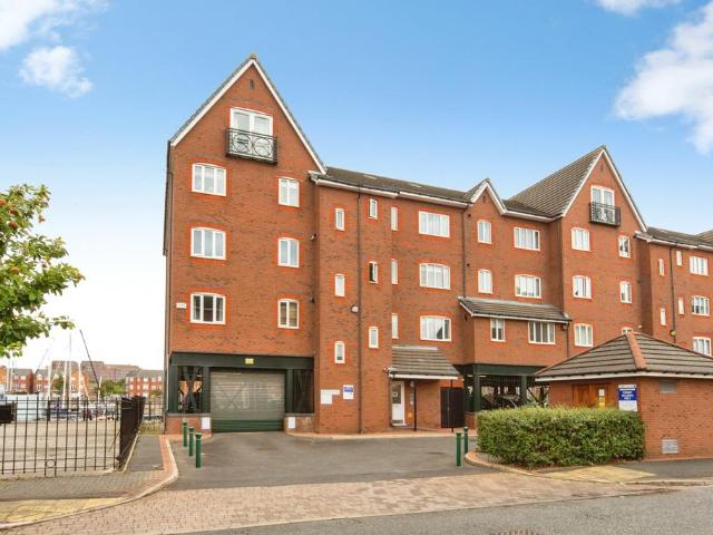 Flat for sale in Baltic Triangle, Calderstones
