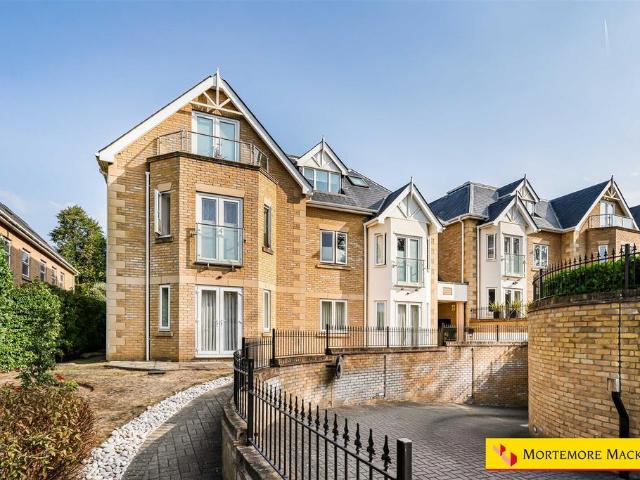 Flat for sale in London Borough of Enfield, Greater London
