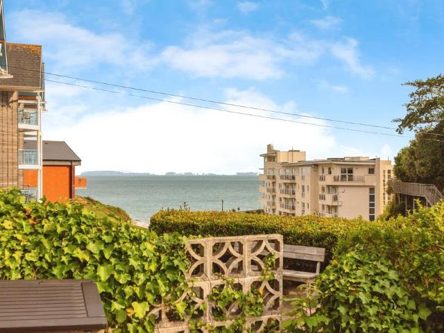 Flat for sale in Rotherslade, Newton