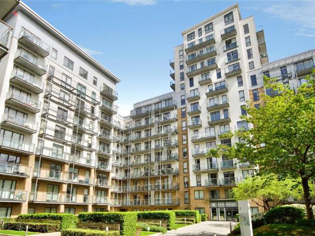 Flat for sale in Bromley-by-Bow, Poplar Grove