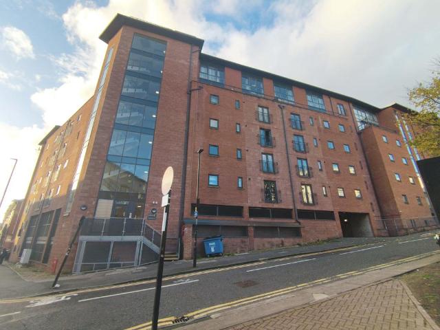 Flat for sale in Shieldfield, Tyne And Wear