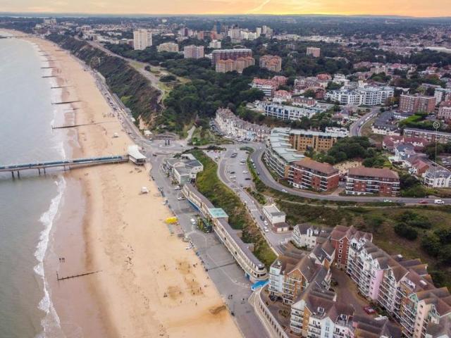 Flat for sale in Boscombe, Bournemouth