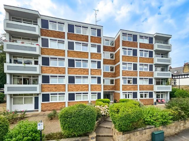 Flat for sale in Low Harrogate, Harrogate