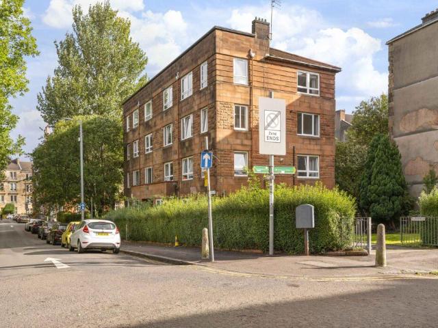 Flat for sale in Mount Florida, Glasgow