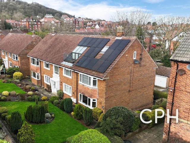 Flat for sale in South Cliff, Kepwick