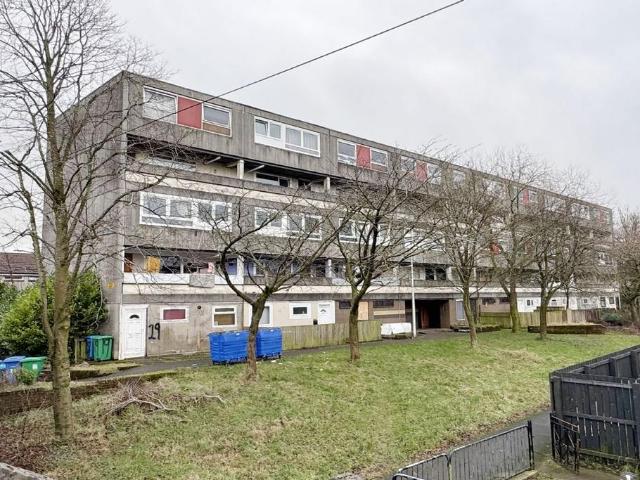 Flat for sale in Tanshall, Leslie