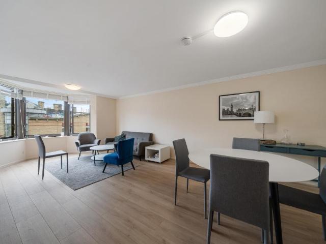 Flat for sale in Westminster, Greater London