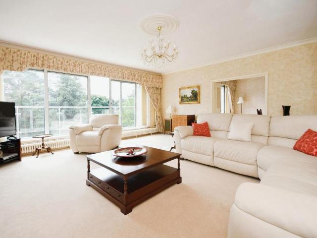 Flat for sale in Whirlow, South Yorkshire