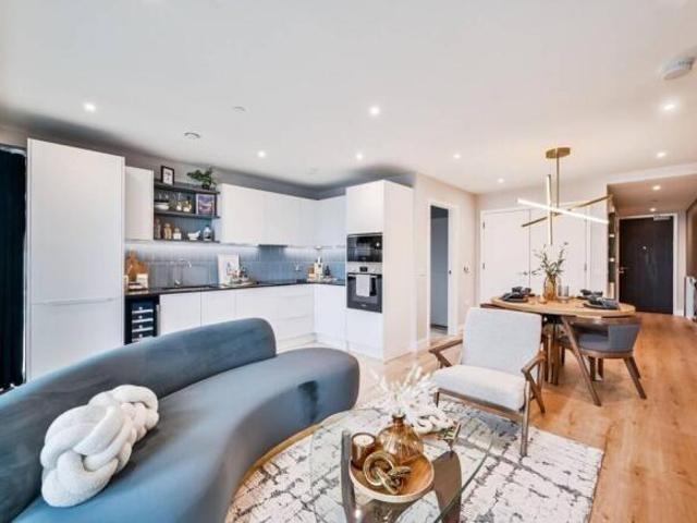 Flat for sale in Glyndon, Plumstead