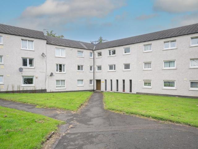 Flat for sale in Cumbernauld, Scotland