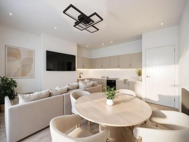 Flat for sale in Chapeltown, West Yorkshire