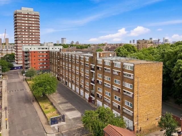 Flat for sale in Mile End, Isle Of Man