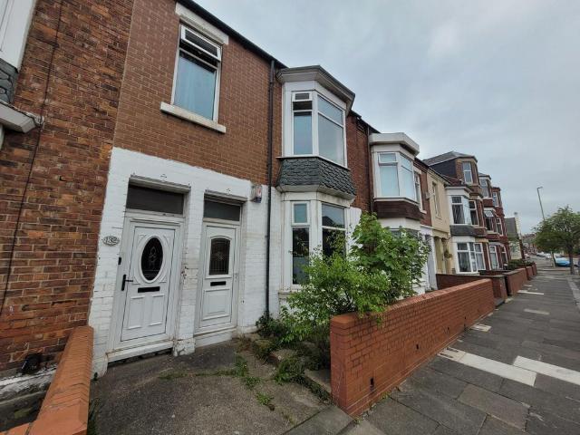 Flat for sale in Westoe, South Shields