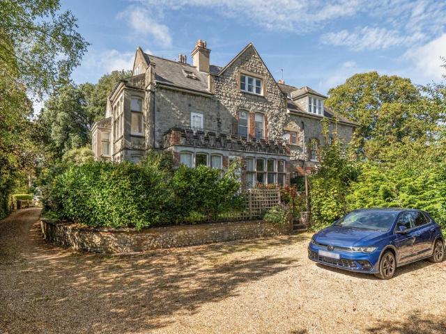 Flat for sale in Lavant, Chichester