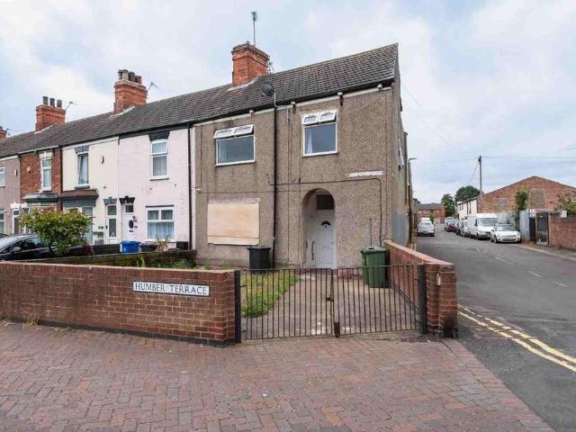 Flat for sale in Grimsby, North East Lincolnshire