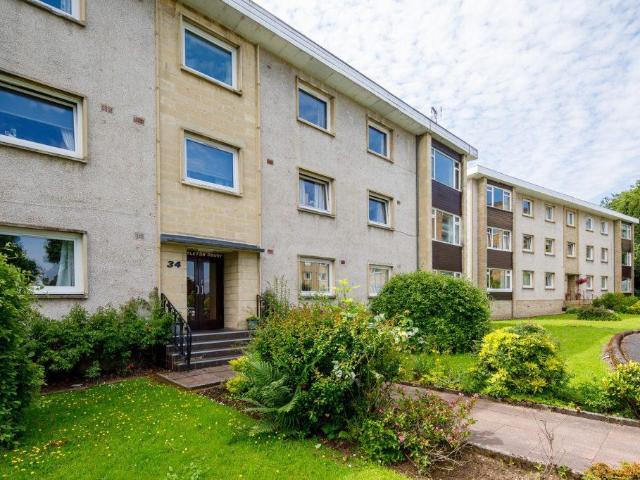Flat for sale in Mearns, Scotland