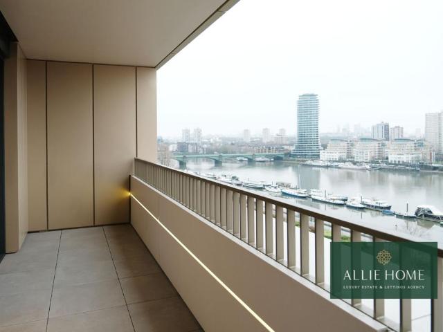 Flat for sale in Sands End, Greater London