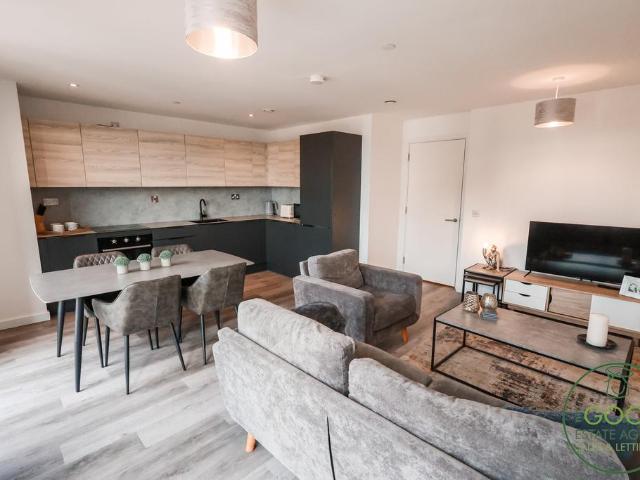 Flat for sale in Avenham, Higher Bartle