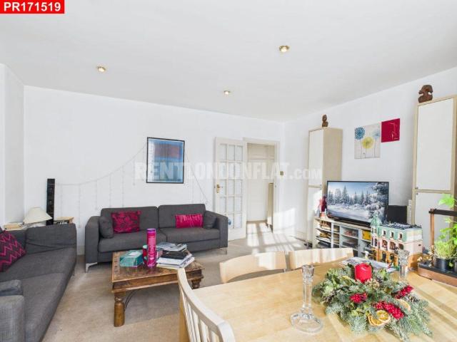 Flat for sale in Bayswater, Greater London