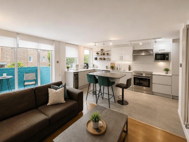 Flat for sale in Maida Hill, Greater London