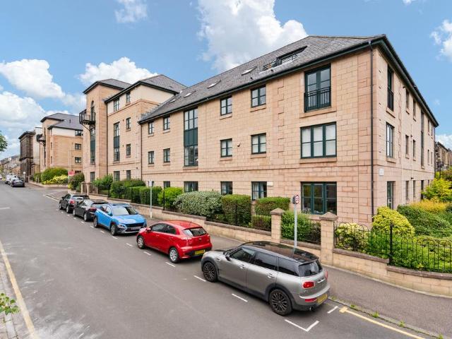 Flat for sale in Mayfield, Newington