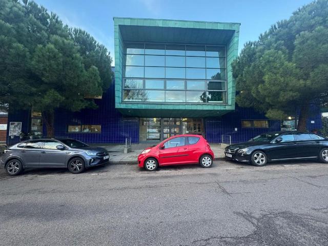 Flat for sale in Barnsbury, Greater London
